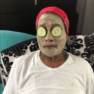 Meet your Posher, Joyce